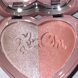 Kim Chi Chic - Thailor Blush Róż + Rozświetlacz Duo Serduszko 03 Grace